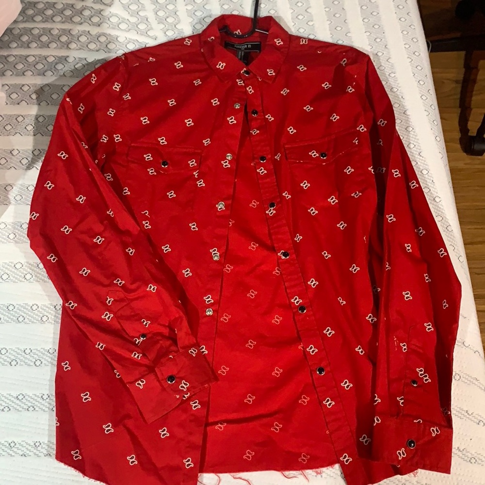 RED PAISLY BANDANA PRINT SNAP BUTTON UP